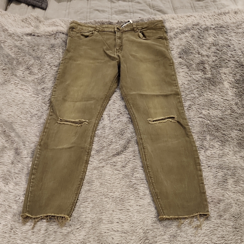Zara Army Green Distressed High Waist Skinny Jeans Size 12 (EU 44)